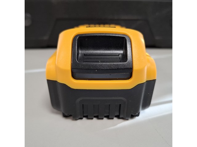 2x accu 20v - 6.0ah dcb200-60 - afbeelding 3 van  6