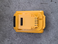 2x accu | 20v 4.0ah - afbeelding 4 van  5