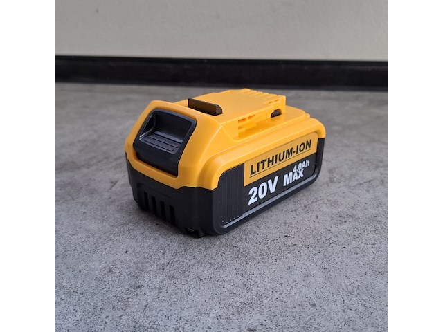 2x accu | 20v 4.0ah - afbeelding 1 van  5