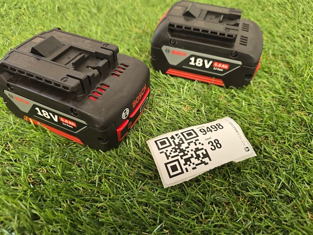2x accu 5.0 ah bosch professional, 18v - afbeelding 1 van  4