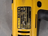 2x accu boormachine met partij opgepast nat borden, de walt , o.a. dc945 - afbeelding 5 van  13