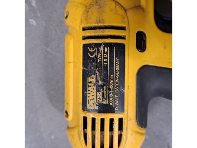 2x accu boormachine met partij opgepast nat borden, de walt , o.a. dc945 - afbeelding 13 van  13