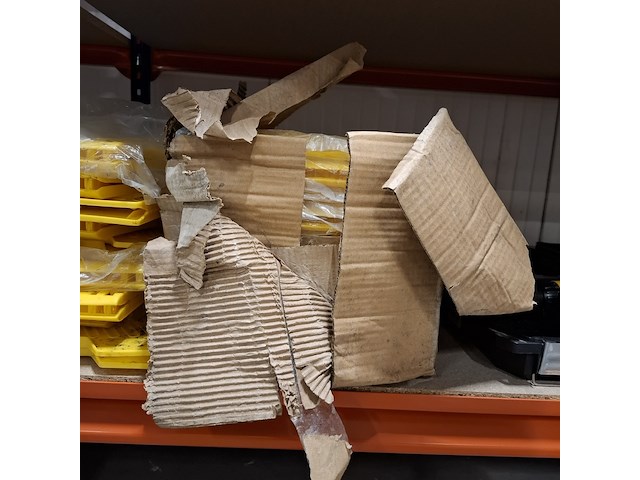 2x accu boormachine met partij opgepast nat borden de walt , o.a. dc945 - afbeelding 8 van  13