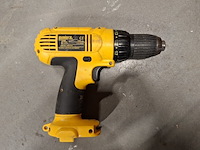 2x accu boormachine met partij opgepast nat borden de walt , o.a. dc945 - afbeelding 12 van  13