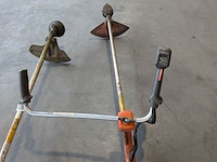 2x accu bosmaaier husqvarna, 536lirx, 535irxt - afbeelding 5 van  10