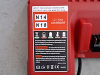 2x accu lader | 14-18v 3.0a - afbeelding 3 van  4