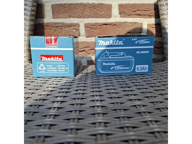 2x accu, makita, 18v, 6.0 ah - afbeelding 1 van  8