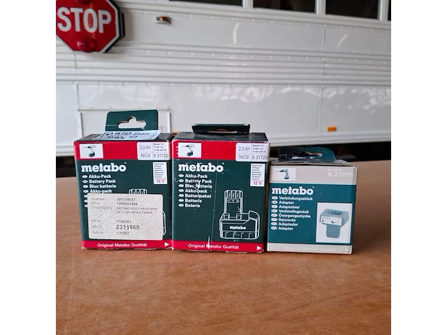 2x accu met adapter metabo, 12v 2.0ah - afbeelding 1 van  4