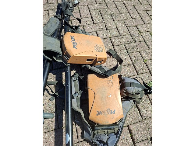 2x accu schoffelapparaat, pelenc - afbeelding 2 van  4