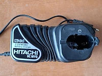 2x acculader hitachi, diverse modellen - afbeelding 2 van  3