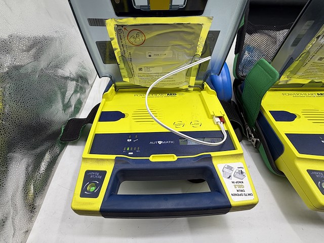2x aed, cardiac science / aivia, powerheart aed g3 - afbeelding 7 van  9