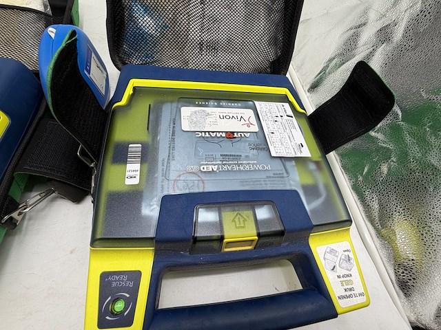 2x aed, cardiac science / aivia, powerheart aed g3 - afbeelding 9 van  9