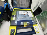 2x aed, cardiac science / aivia, powerheart aed g3 - afbeelding 9 van  9