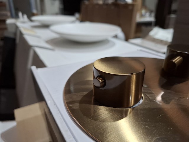 2x afbouwdeel korver, geborsteld brons - afbeelding 4 van  5