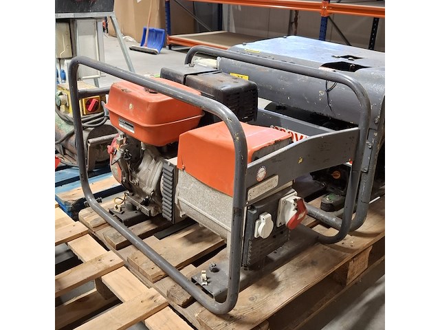 2x aggregaat, o.a. europower - afbeelding 10 van  12