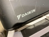 2x airconditioning demo kast + partij kabelclip + aircoplate - afbeelding 3 van  4