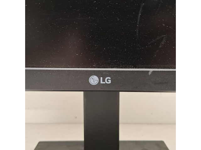 2x all-in-one thin client lg, 27cn650w - afbeelding 11 van  17