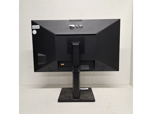 2x all-in-one thin client lg, 27cn650w - afbeelding 15 van  17