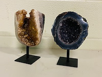 2x amethist/citrien/chalcedoon geode - afbeelding 1 van  5