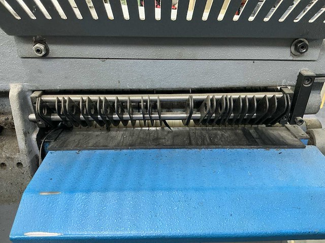 2x antares l300 / l301 industriële leerstroken-snijmachine 300 mm incl. toebehoren - afbeelding 5 van  27
