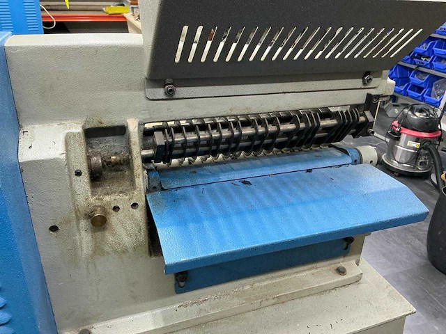 2x antares l300 / l301 industriële leerstroken-snijmachine 300 mm incl. toebehoren - afbeelding 13 van  27