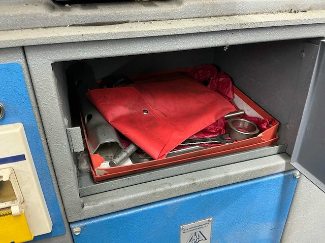 2x antares l300 / l301 industriële leerstroken-snijmachine 300 mm incl. toebehoren - afbeelding 1 van  1