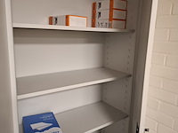 2x archiefkast met inhoud o.a. gehoorbescherming - afbeelding 5 van  5
