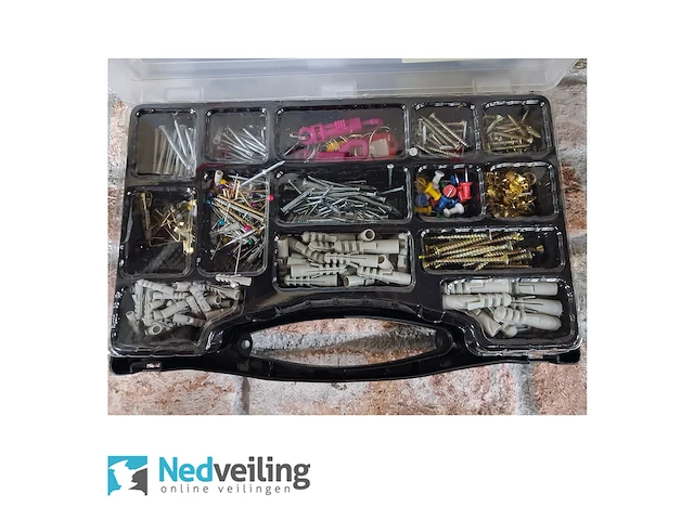 2x assortimentsdoos 600 delig incl. koffer - afbeelding 2 van  3