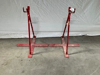 2x assteun, rood