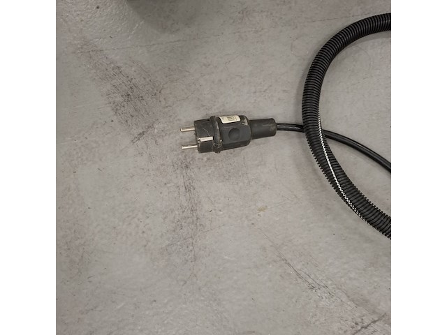 2x automatische acculader mastervolt, chargemaster 12/50-3 en mass charger 24/50-2 - afbeelding 2 van  10