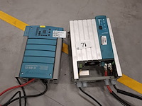 2x automatische acculader mastervolt, chargemaster 12/50-3 en mass charger 24/50-2 - afbeelding 1 van  10