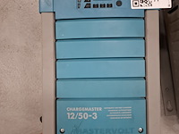 2x automatische acculader mastervolt, chargemaster 12/50-3 en mass charger 24/50-2 - afbeelding 3 van  10