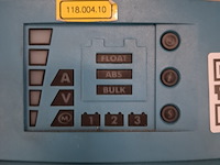 2x automatische acculader mastervolt, chargemaster 12/50-3 en mass charger 24/50-2 - afbeelding 5 van  10