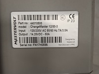 2x automatische acculader mastervolt, chargemaster 12/50-3 en mass charger 24/50-2 - afbeelding 6 van  10