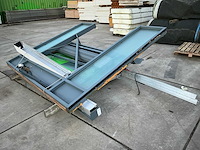 2x automatische bedrijfsdeur en 1x rolluik - afbeelding 1 van  10