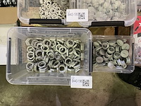 2x bak met schroef aansluitingen - afbeelding 1 van  3