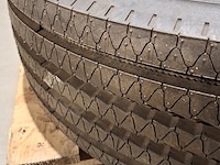 2x band met velg (t.b.v. schmidt veegmachine), 215/75r 17.5 - afbeelding 3 van  9