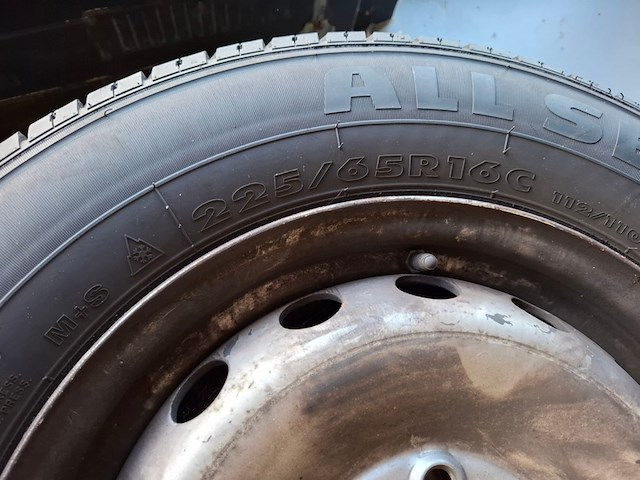 2x band op velg met 2x velg hifly, all transit - afbeelding 6 van  8
