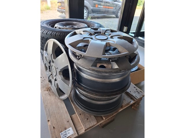 2x band op velg met 2x velg hifly, all transit - afbeelding 7 van  8