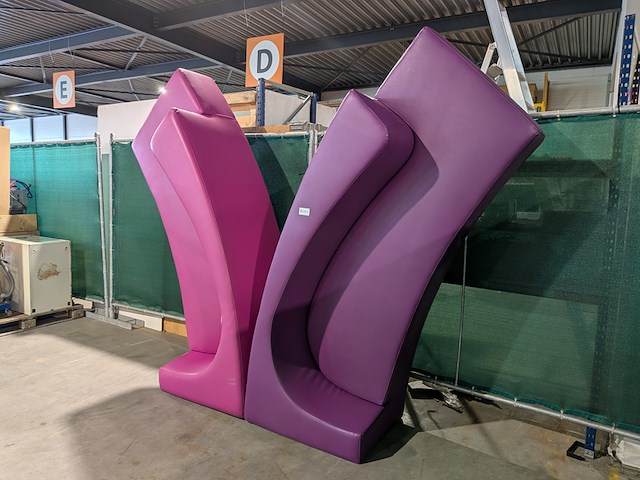 2x bank, porada - afbeelding 3 van  7