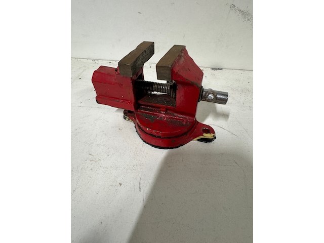 2x bankschroef, bandschuurmachine en multitool - afbeelding 10 van  11