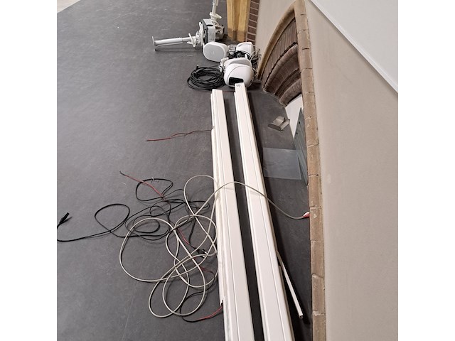 2x beamerset - afbeelding 8 van  8