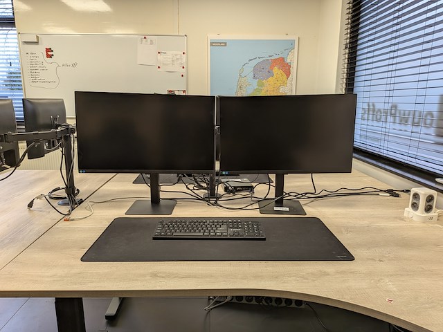 2x beeldscherm full hd samsung, s27d800uau - afbeelding 2 van  8