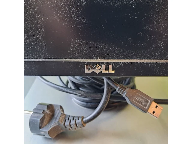 2x beeldscherm, inc muis & toetsenbord, logitech, dell, aoc - afbeelding 12 van  14