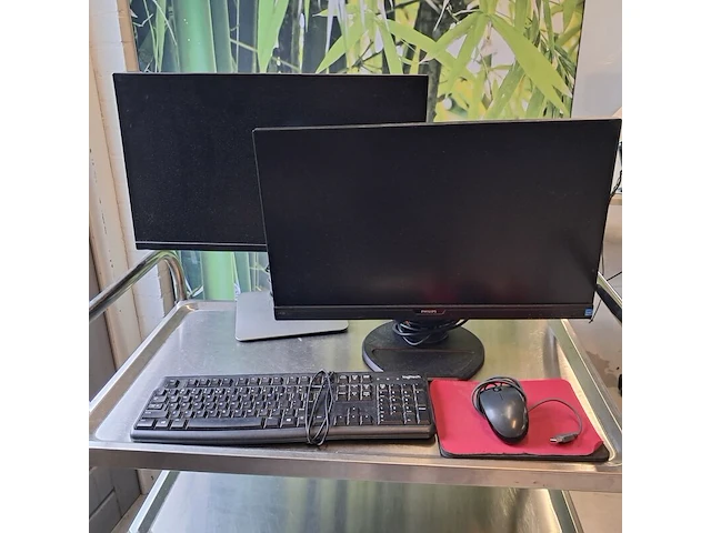 2x beeldscherm, inc muis & toetsenbord, logitech, dell, philips - afbeelding 1 van  13