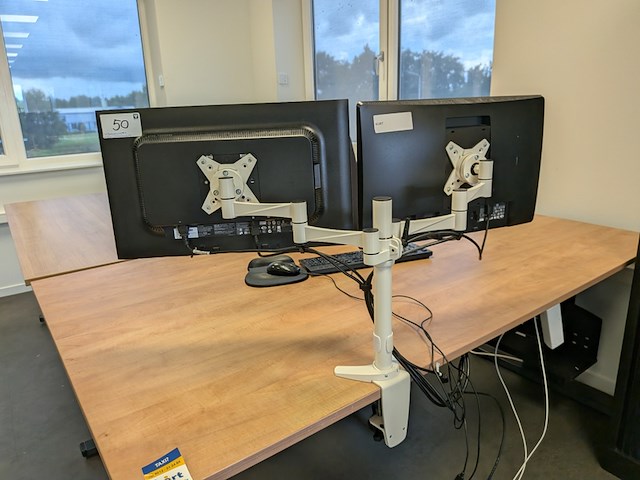 2x beeldscherm op arm hp - afbeelding 3 van  8