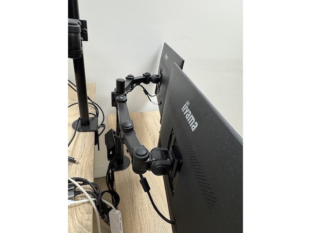 2x beeldscherm quad hd op arm, xub2796qsu - afbeelding 4 van  4