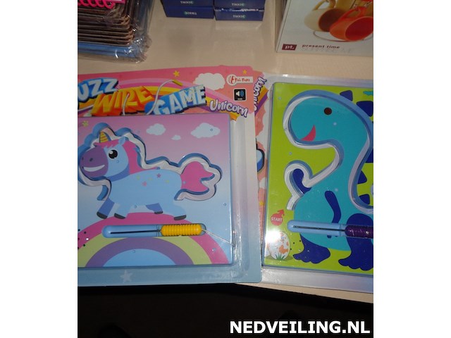 2x behendigheids spel 2 assorti - afbeelding 2 van  3