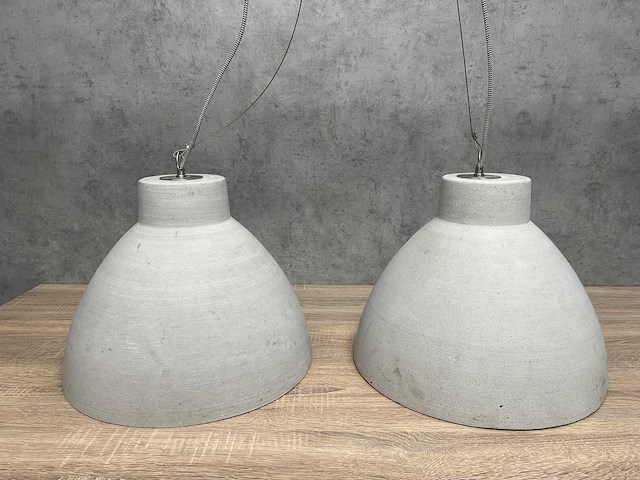 2x betonlook hanglamp ø43 - afbeelding 1 van  10