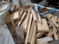 2x bigbag gevuld met resthout - afbeelding 3 van  5